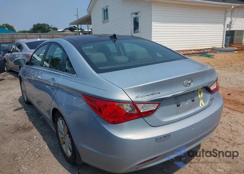 2012 Hyundai Sonata Limited z USA, uszkodzony, nr VIN 5NPEC4AC6CH488942